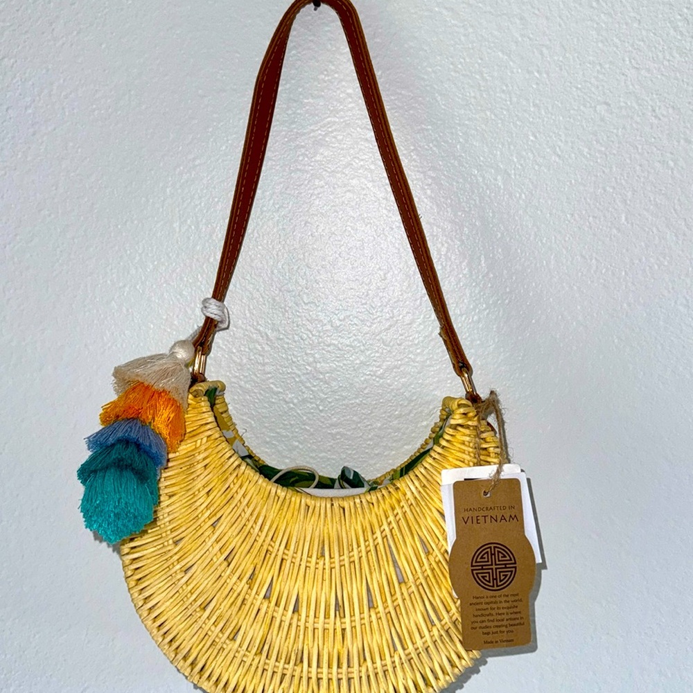 Summer Woven shoulder bag
